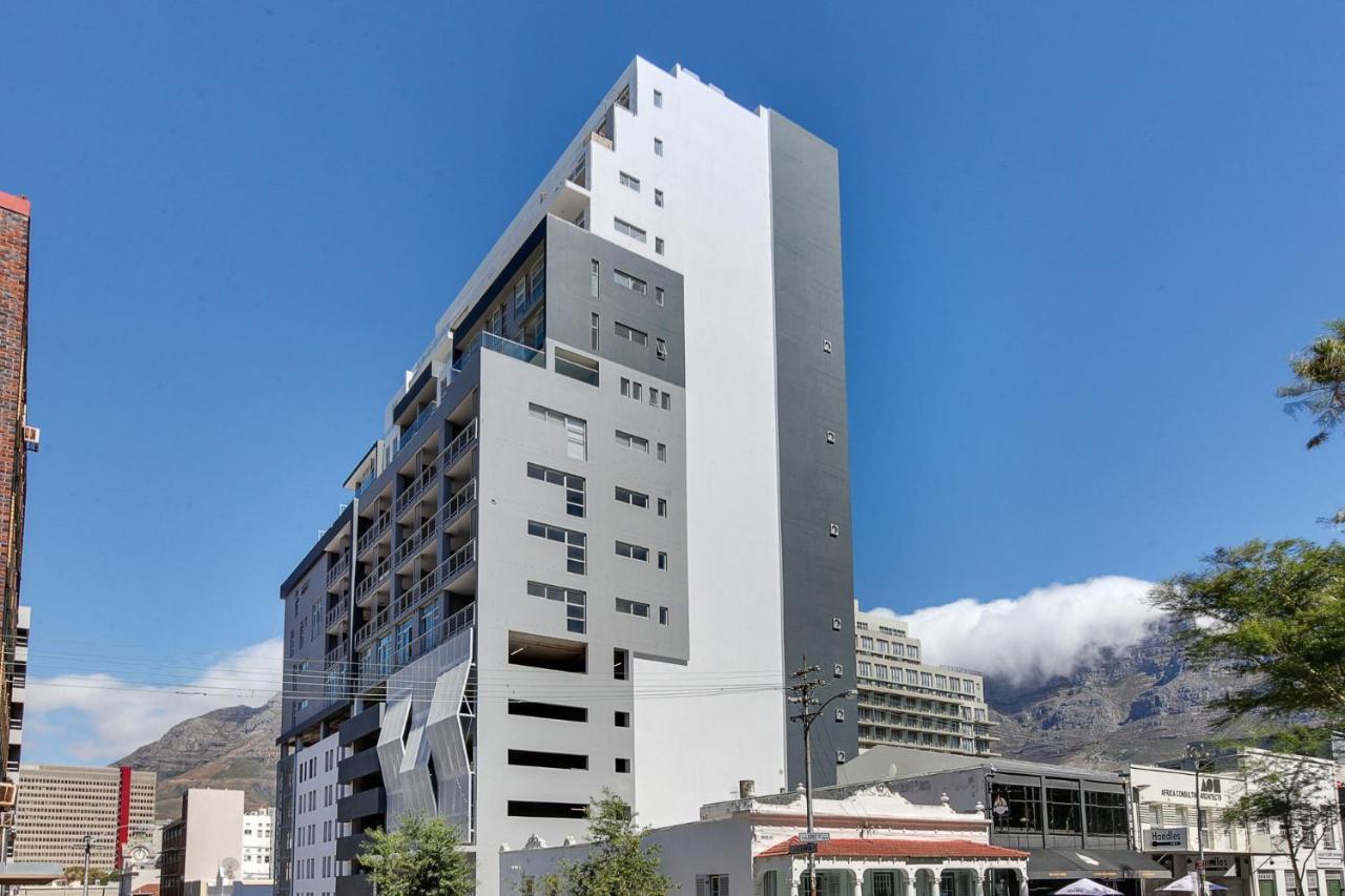 Backup-Powered Colourfull City Balcony Apartment Cape Town Eksteriør bilde