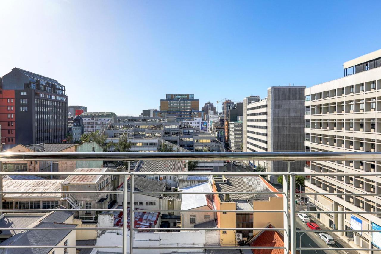 Backup-Powered Colourfull City Balcony Apartment Cape Town Eksteriør bilde