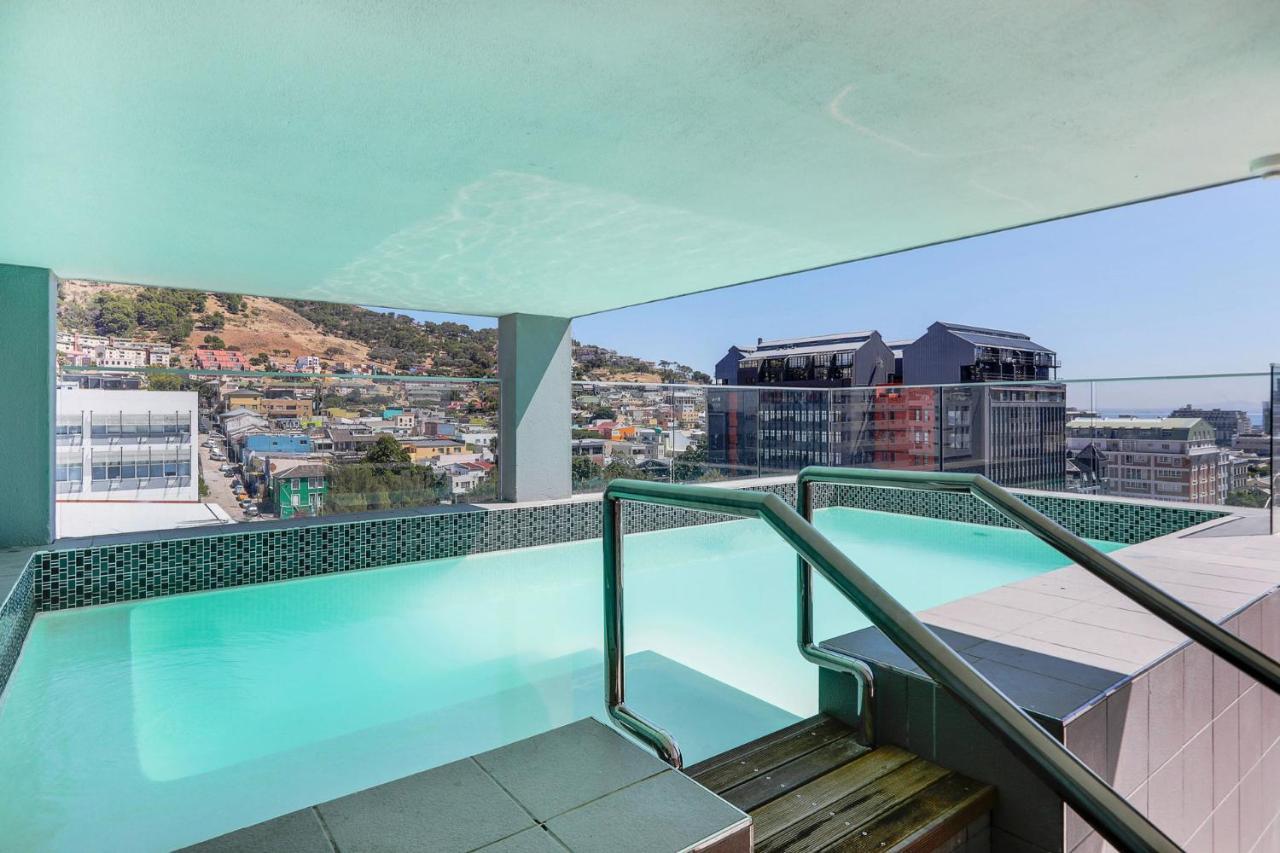 Backup-Powered Colourfull City Balcony Apartment Cape Town Eksteriør bilde